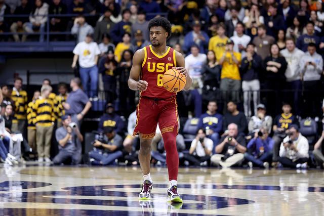 辽宁轻松取胜新疆，新赛季豪取四连胜